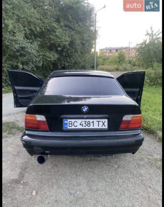 Продам бмв е36 1991