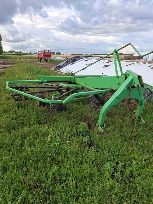 Zgrabiarka deutz fahr 4.25
