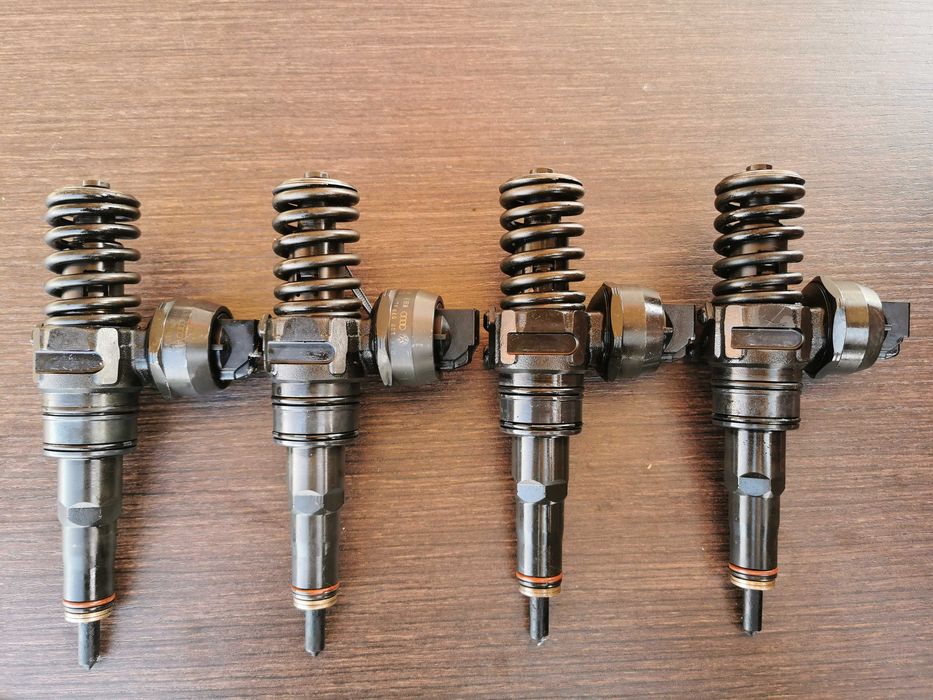 038130073BQ Форсунки 0414720312 Skoda Volkswagen Seat Audi 2.0