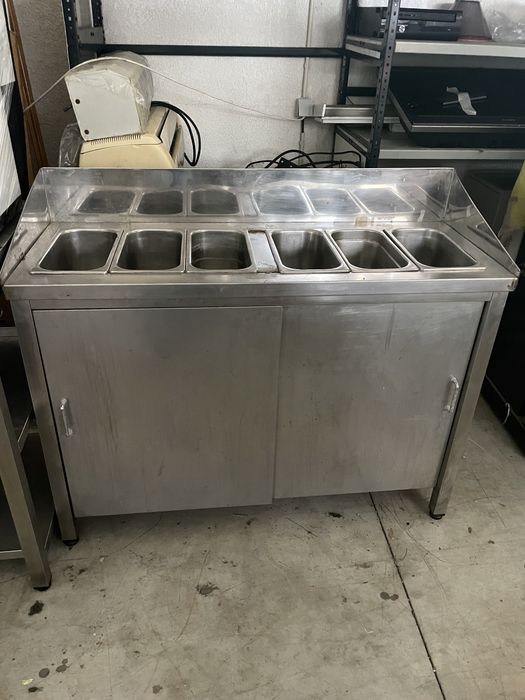 Bancada de inox c/ recipientes de inox