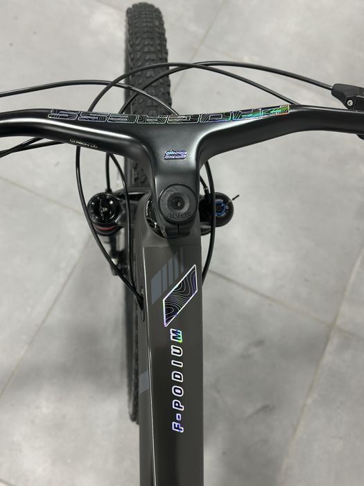 Bicicleta Btt Mondraker F-Podium M” (possibilidade de financiamento)