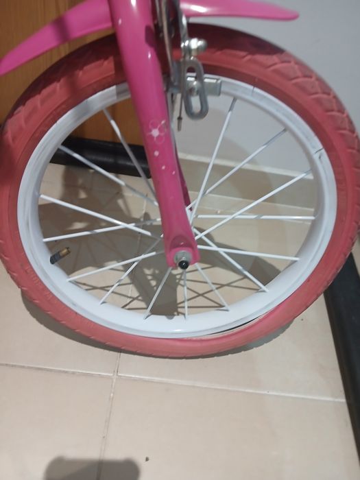 Bicicleta de menina 20€