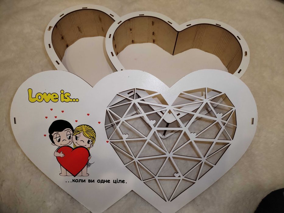 Подарочная коробка сердце