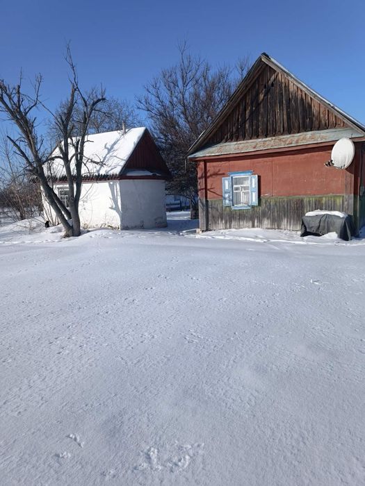 Продаж будинку (дачі)