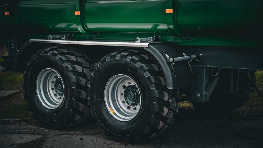 Przyczepa Skorupowa Tandem 23m3(18t)FINANSOWANIE, promocja nawóz BISON