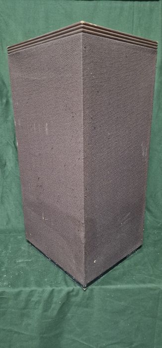 Mordaunt Pageant 3 - Colunas de Som vintage