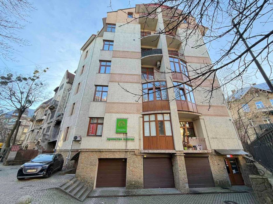 Продаж приміщення в новобудові  по вул. Богуна, фасадний вхід