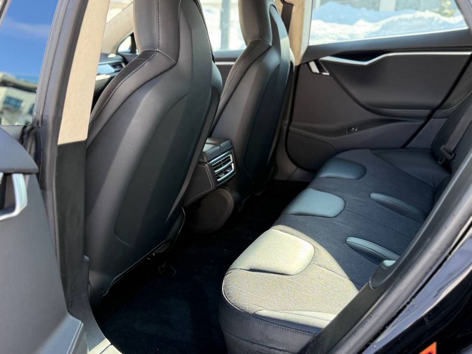 2015 Tesla model S 70D