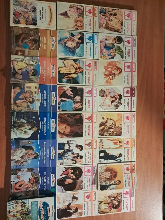Romances bolso em inglês,Mills & Boon, A Candlelight  ecstasy romance
