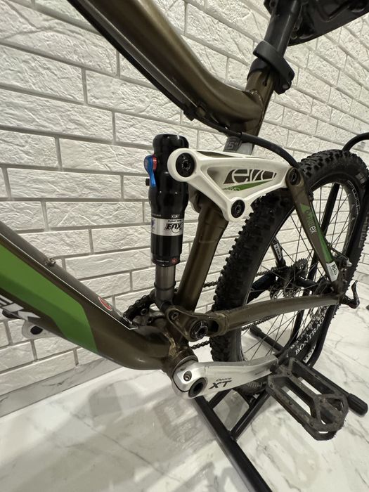 Двопідвіс TREK FUEL EX8