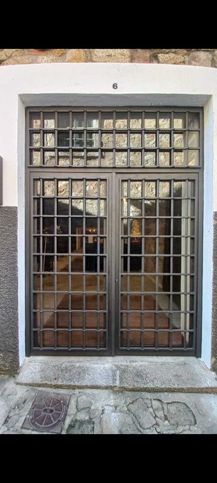 Serralheiro Civil diversos trabalhos ferro inox