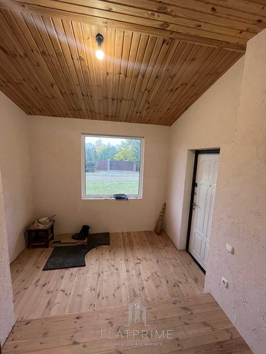 Продам будинок 240м² з майже завершеним ремонтом 20 сотих землі Без комісії