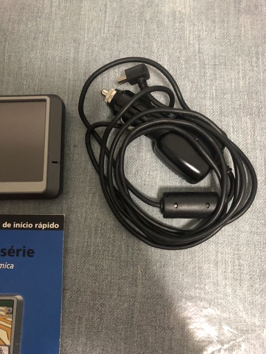 Aparelho electronico GPS para o carro com carregador novo
