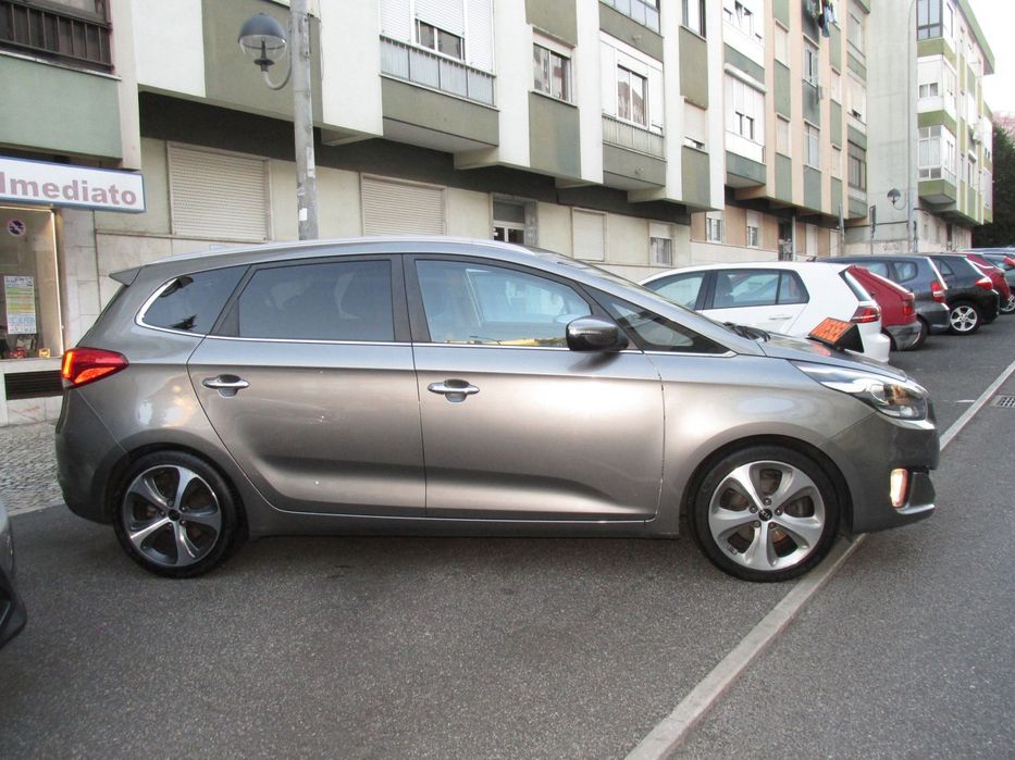 Kia Carens 1.7 CRDi ISG TX