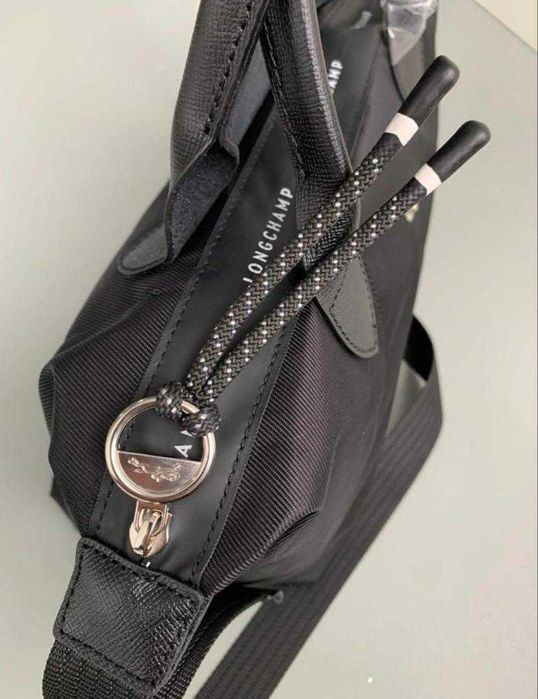 Nowa, Nieużywana Torebka Ręczna LONGCHAMP Le Pliage