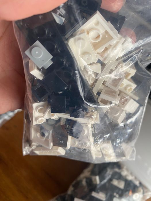 Lego/puzzles larmbourguine branco