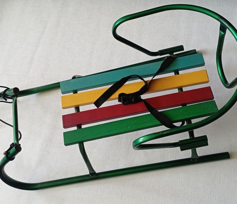 Санки для зимней прогулки