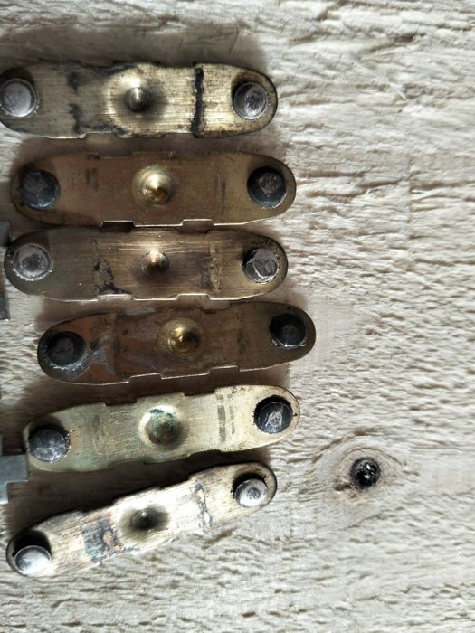 Электротехнический лом металла. Серебро.