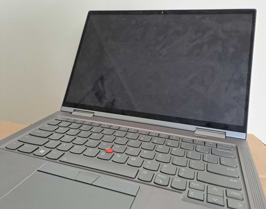 Lenovo ThinkPad X1 Yoga Gen 6 / i7-1185G7 / 32GB / 1Tb / Touch / 2-в-1