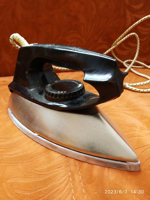 Электро утюг. СССР.