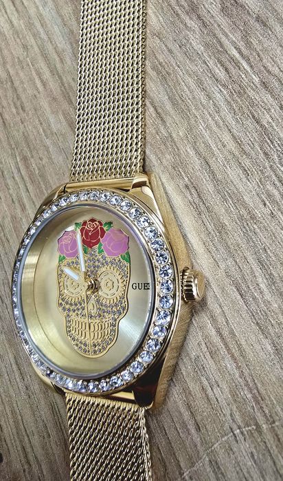 NOWY Zegarek damski piekny Guess  Calaverta  czaszka