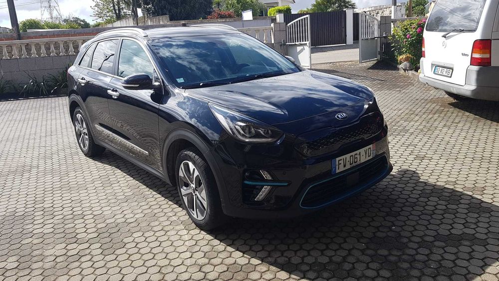 Kia e-niro 64kWh 204cv Executive