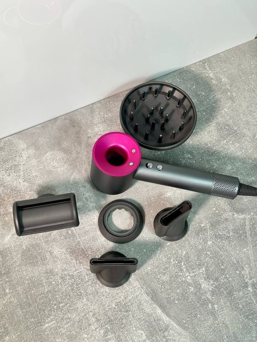 Фен Dyson Supersconic з 5 насадками