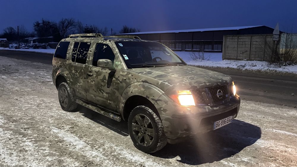 Nissan Pathfinder 2006 2.5 diesel