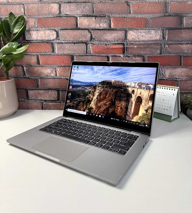 Сенсорний ноутбук Dell Latitude 5320·i5-1135G7·8GB·SSD 512·ОПТ та Роздріб·13.3"Full HD Сенсорний·Трансформер·Гарантія·50 ШТ·для навчання та роботи