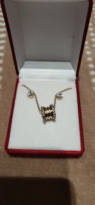 Colar e brincos aço dourado