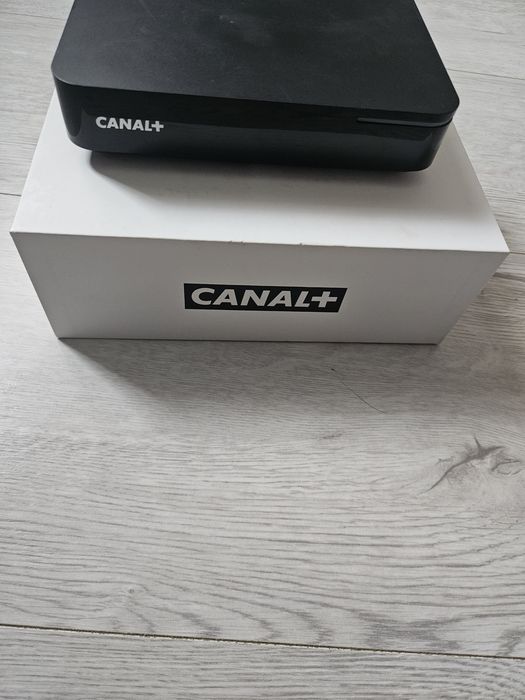 Dekoder canal + box