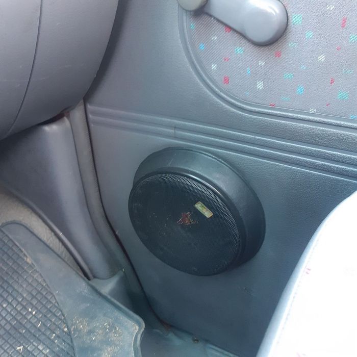 Продаю автомобіль Nissan Vanette