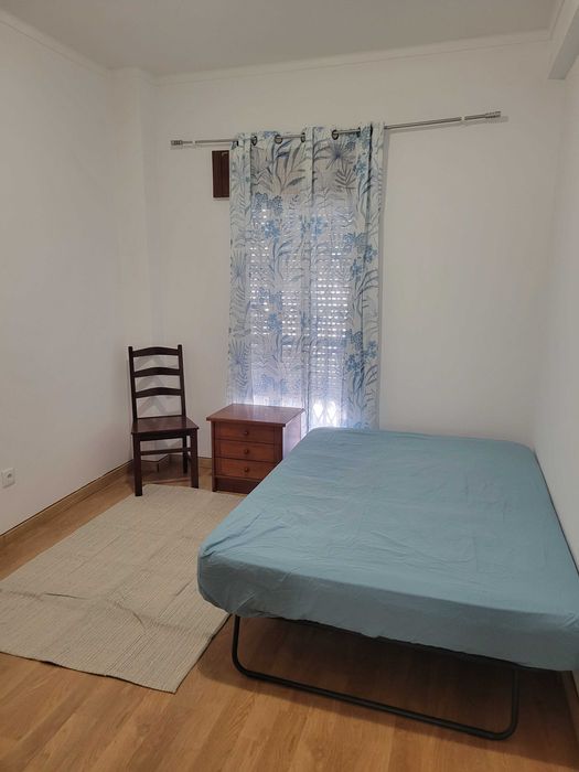 Arrendo apartamento T3 em Lisboa