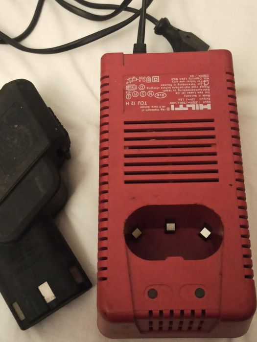 Ładowarka do akumulatorów Hilti TCU 12H