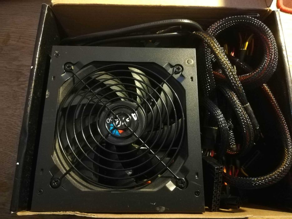 Aero col zasilacz ATX 700w
