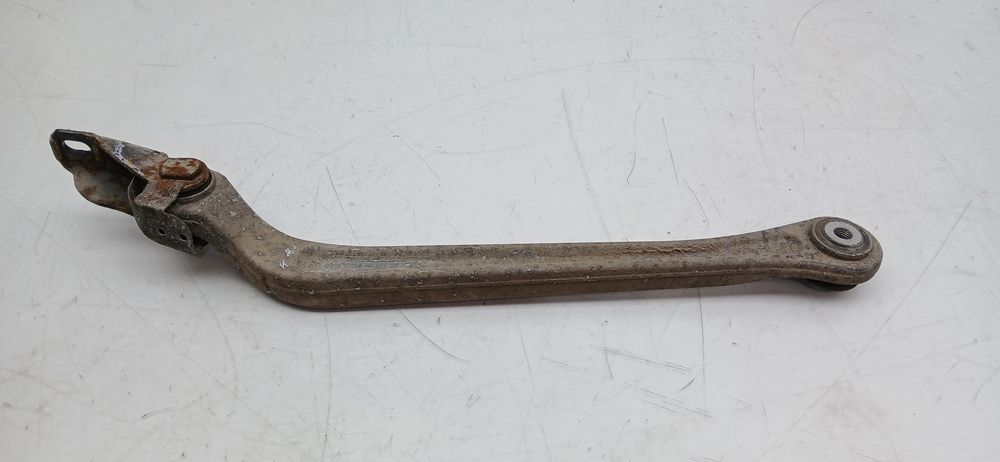 Braço de suspensão trás esquerdo MERCEDES-BENZ CLS (C219)