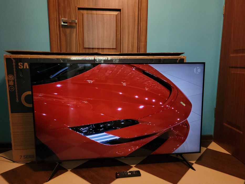 Telewizor Samsung 43!!! 4K ULTRA HD DVB-T2 !!  nowy !! !