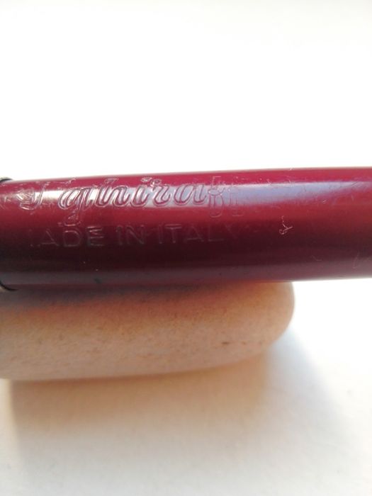 Caneta de tinta permanente Ghiraff Itália antiga, não é negociável.