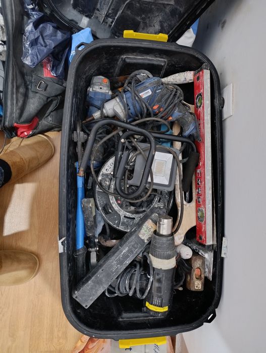 Vendo malão de ferramentas