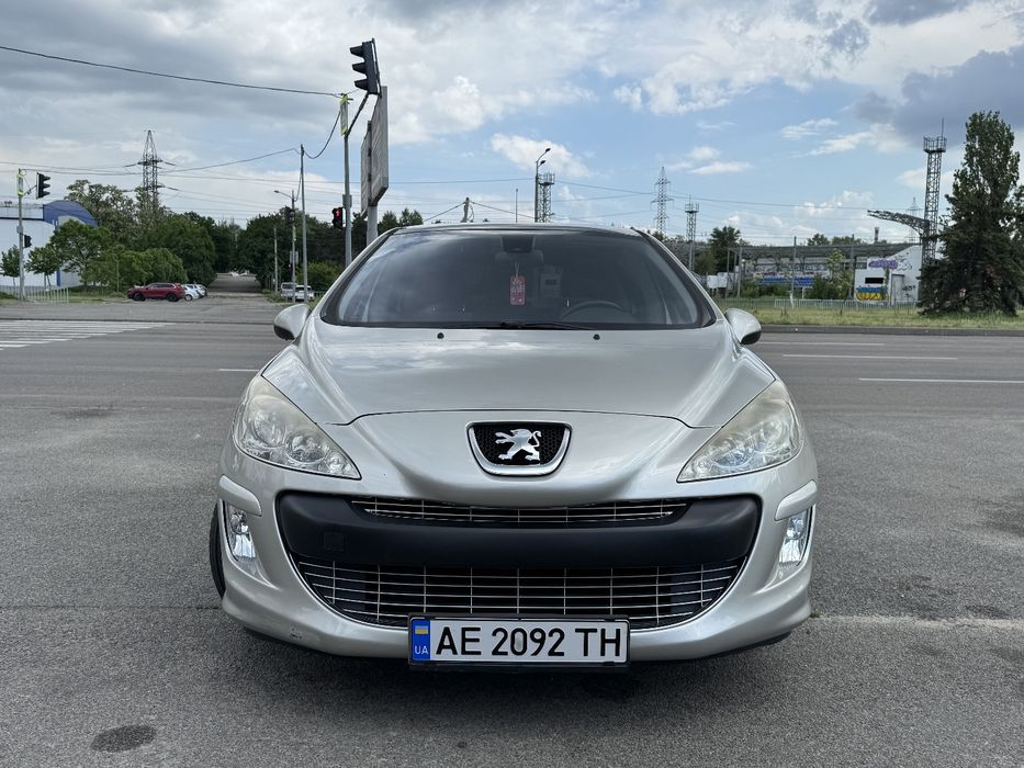 Продам авто Peugeot 308