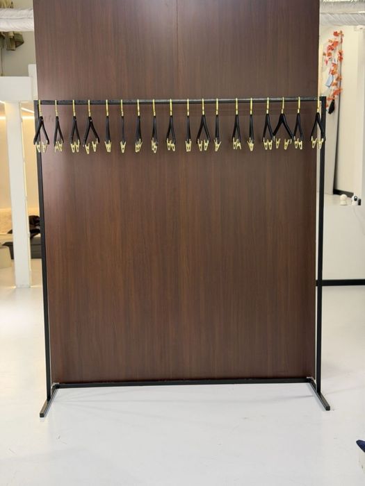 Вішалка рейл у стилі LOFT, індивідуальна вішалка під замовлення