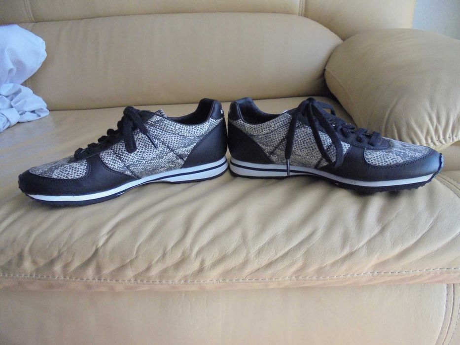 ténis de senhora da marca Ie coq sportif