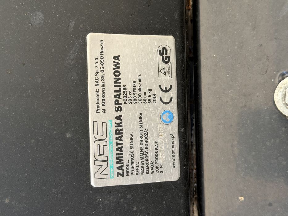 zamiatarka spalinowa NAC