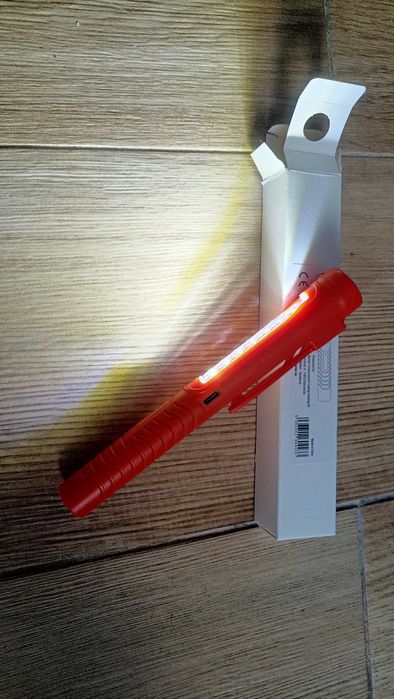 Lanterna LED BERNER – Qualidade e Durabilidade Profissional