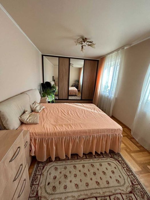 Оренда кімнати вул. К. Розумовського 62/28 метро Святошино Київ