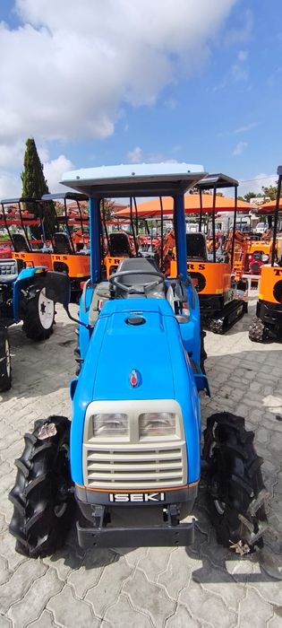 Iseki TF 19F - 3 cilindros 4x4 direção assistida