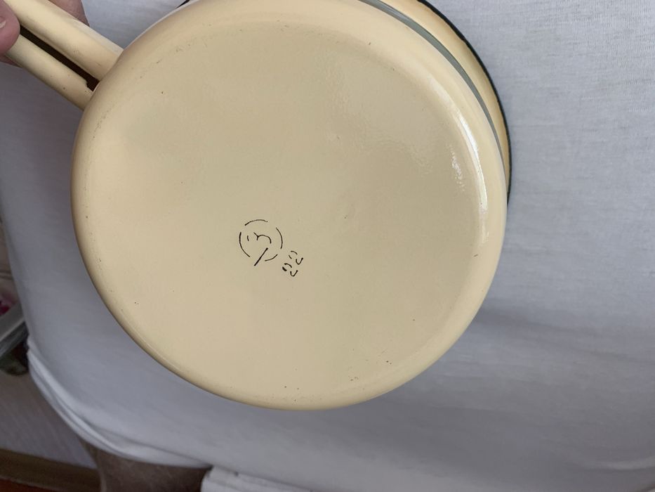 Емальований ковш