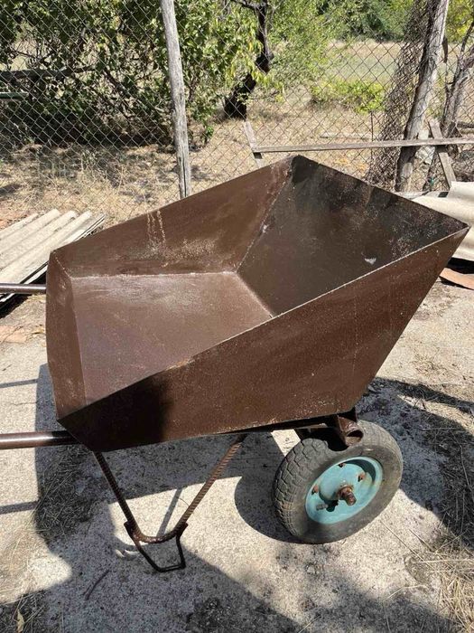 Тачка двоколісна