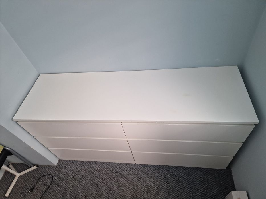 Комод. Тумбочка.