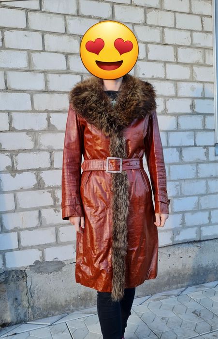 Плащ, пальто шкіряне